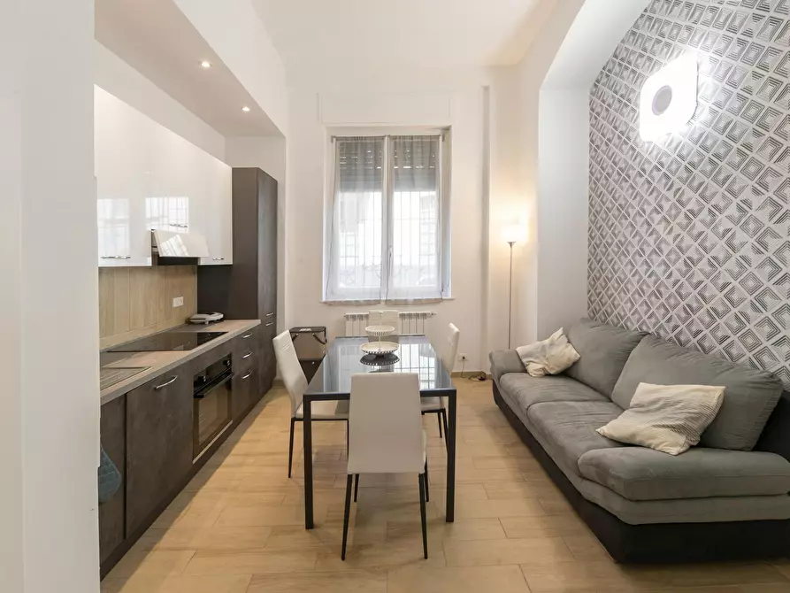Immagine 1 di Appartamento in affitto  in Via Novi a Milano
