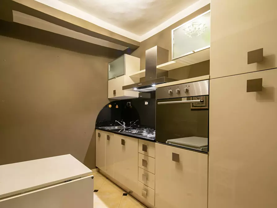 Immagine 10 di Appartamento in affitto  in Via dei Castellani a Firenze