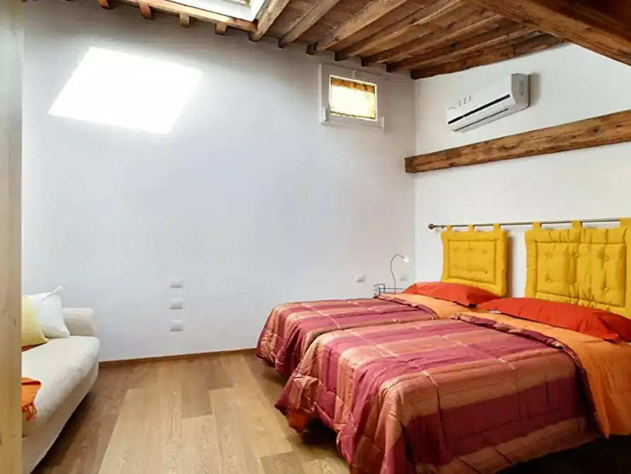 Immagine 10 di Appartamento in affitto  in Via Giuseppe Verdi a Firenze