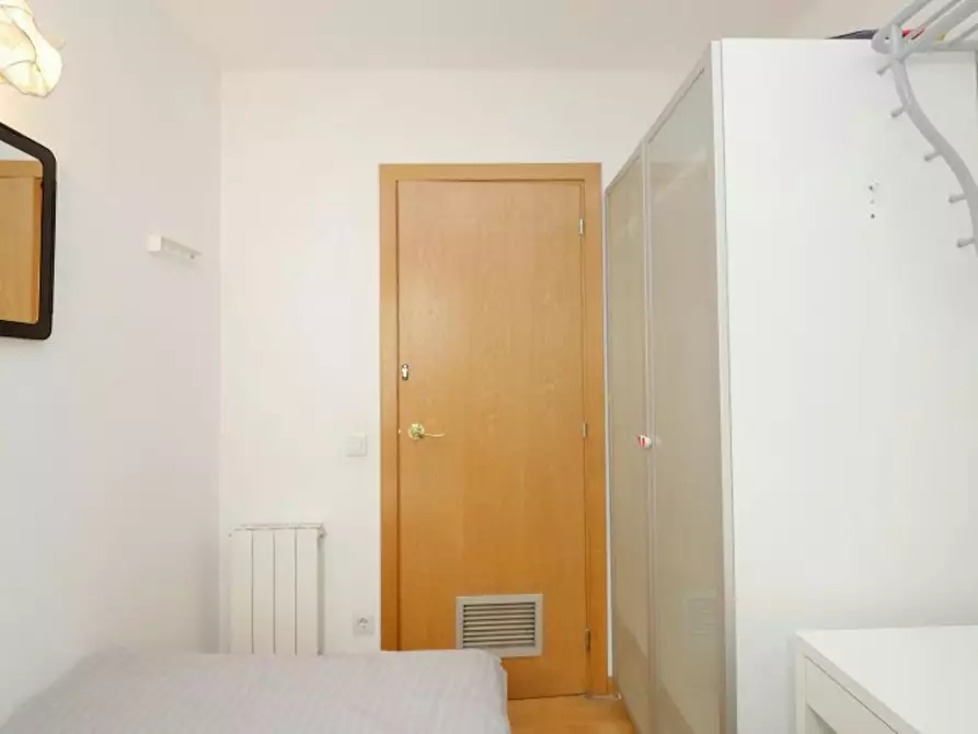 Immagine 3 di Camera in affitto  in Carrer de la Unió a Barcelona