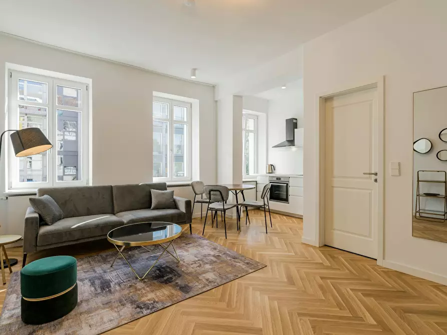 Immagine 2 di Appartamento in affitto  in Brunnenstraße a Berlin