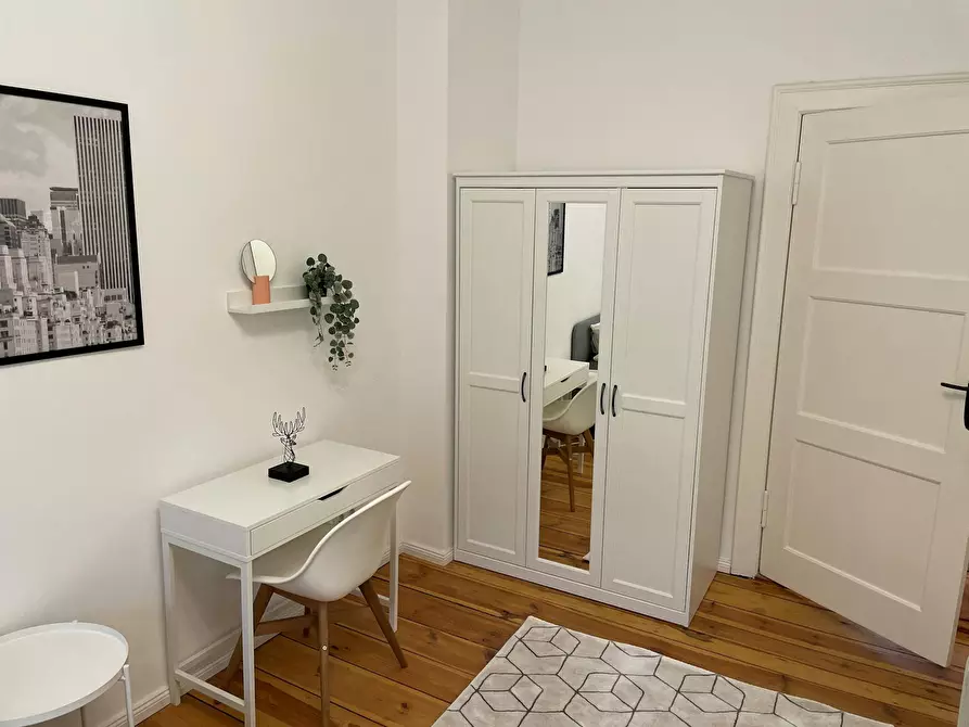 Immagine 8 di Appartamento in affitto  in Togostraße a Berlin
