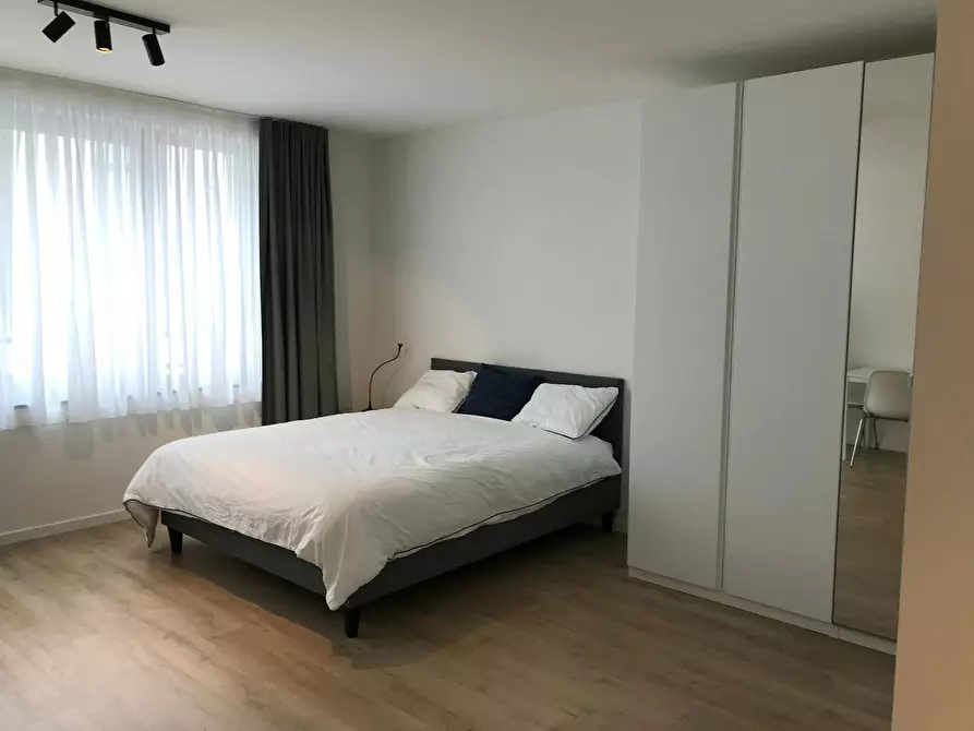 Immagine 5 di Appartamento in affitto  in Rue du Noyer a Bruxelles
