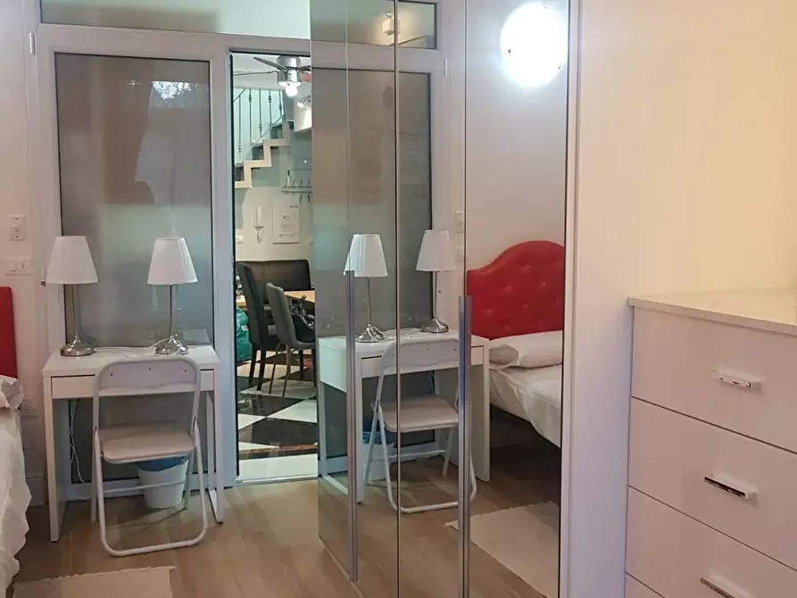 Immagine 8 di Camera condivisa in affitto  in Via dei Serragli a Firenze