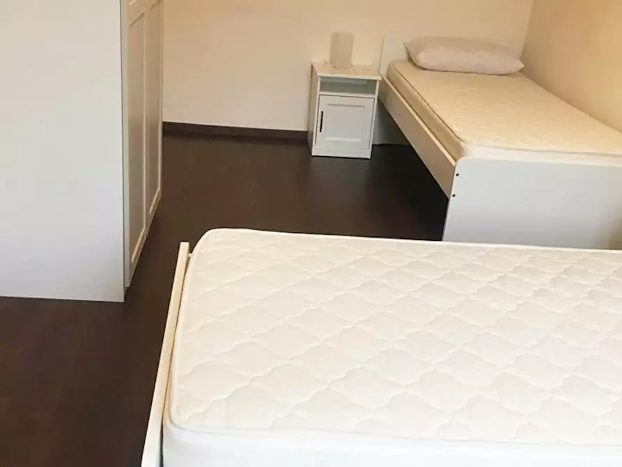 Immagine 2 di Camera condivisa in affitto  in Via del Ponte Sospeso a Firenze