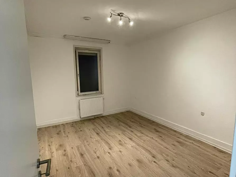 Immagine 2 di Camera in affitto  in Duisburger Straße a Stuttgart Bad Cannstatt