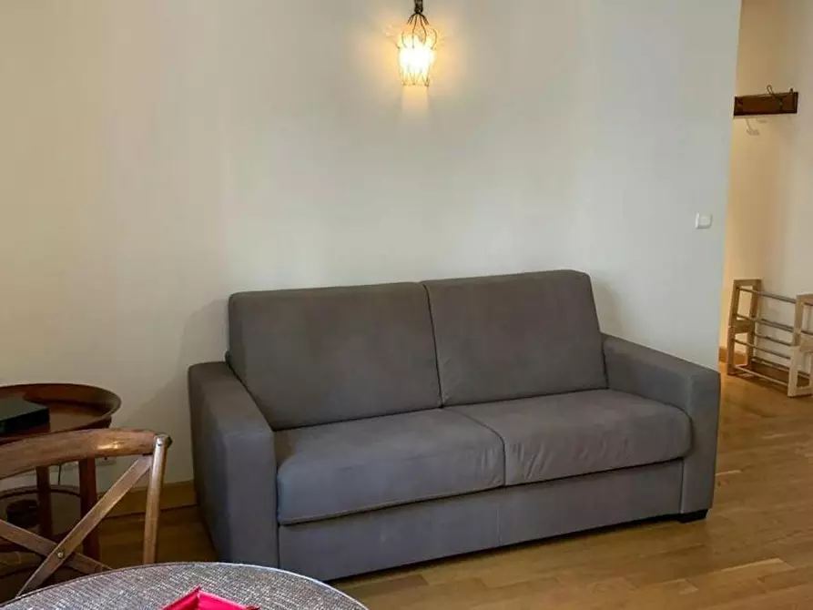 Immagine 5 di Appartamento in affitto  in Rue des Capucines a Paris