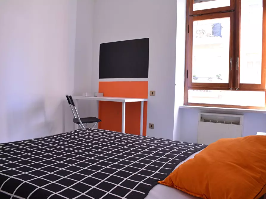 Immagine 2 di Camera in affitto  in Via Tigellio a Cagliari