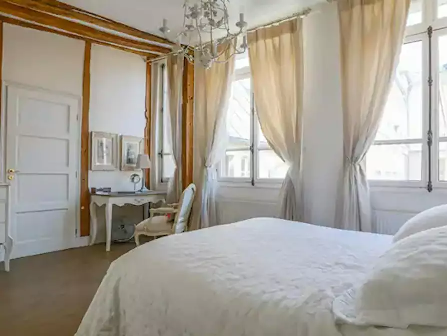 Immagine 9 di Appartamento in affitto  in Rue Greneta a Paris