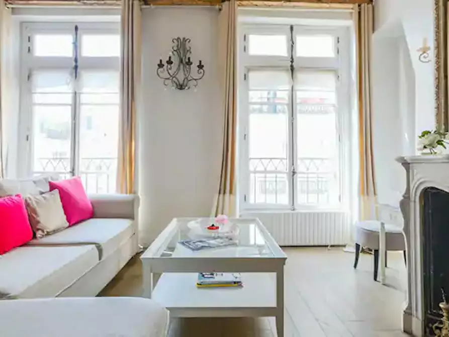 Immagine 2 di Appartamento in affitto  in Rue Greneta a Paris