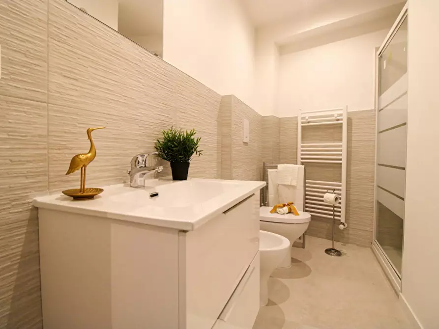 Immagine 3 di Camera in affitto  in Via Alessandro Menganti a Bologna