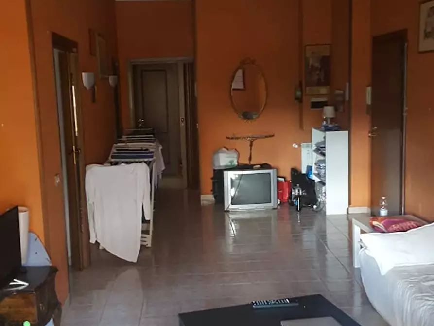 Immagine 9 di Appartamento in affitto  in Via Stresa a Roma