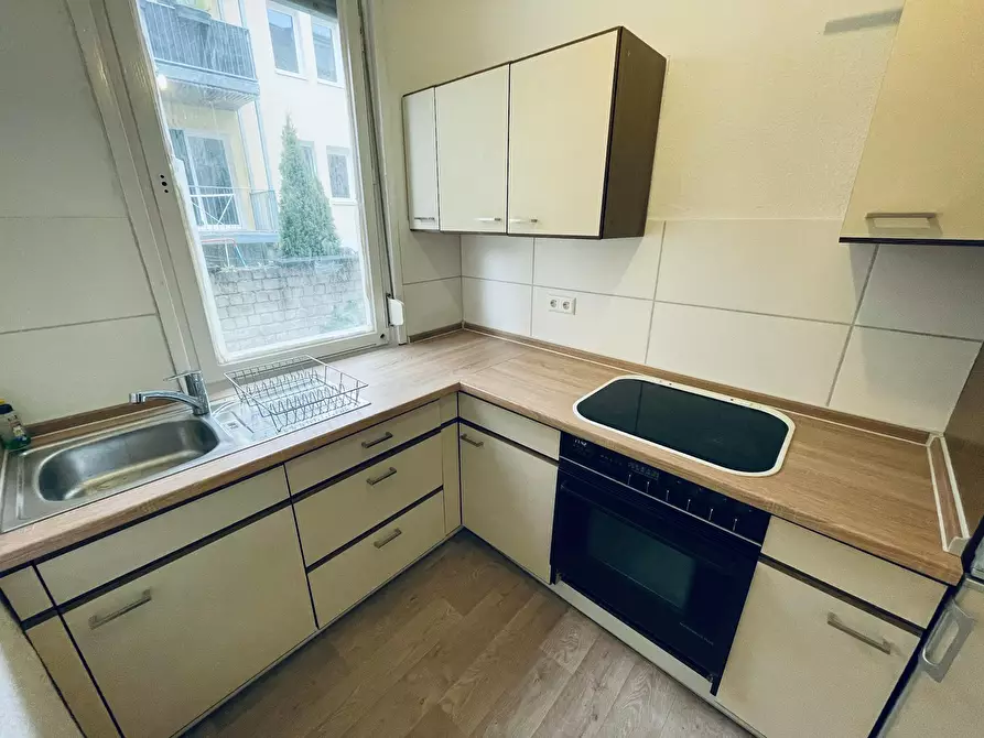 Immagine 8 di Camera in affitto  in Duisburger Straße a Stuttgart Bad Cannstatt