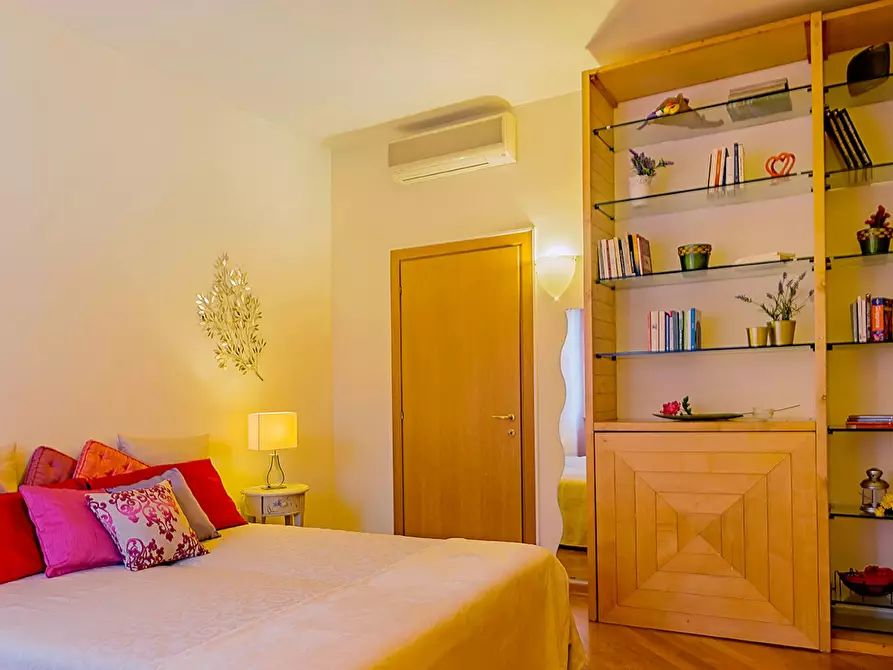 Immagine 8 di Camera in affitto  in Via Luigi Gordigiani a Firenze