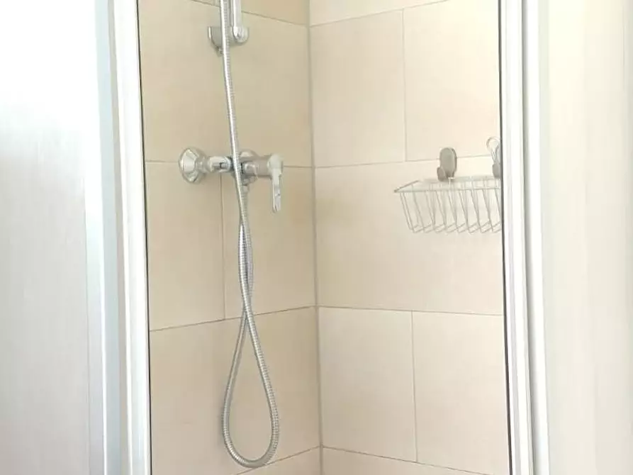 Immagine 6 di Appartamento in affitto  in Helmholtzstraße a Berlin