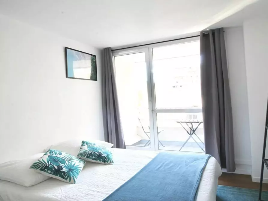 Immagine 1 di Camera in affitto  in Rue Salvador Allende a Nanterre