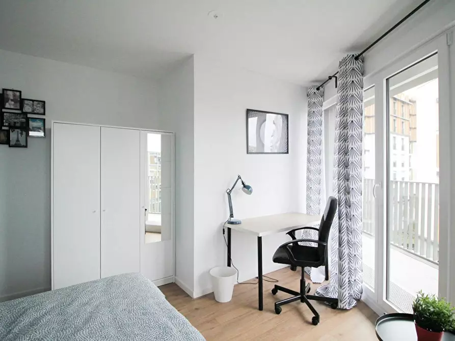 Immagine 3 di Camera in affitto  in Rue Mozart a Clichy
