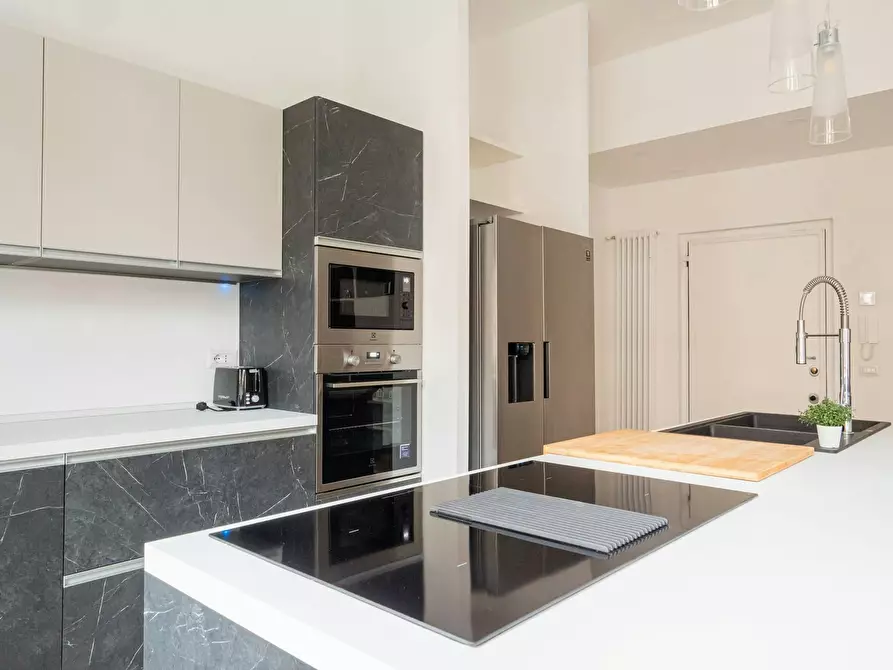 Immagine 5 di Appartamento in affitto  in Via Emilio Morosini a Milano