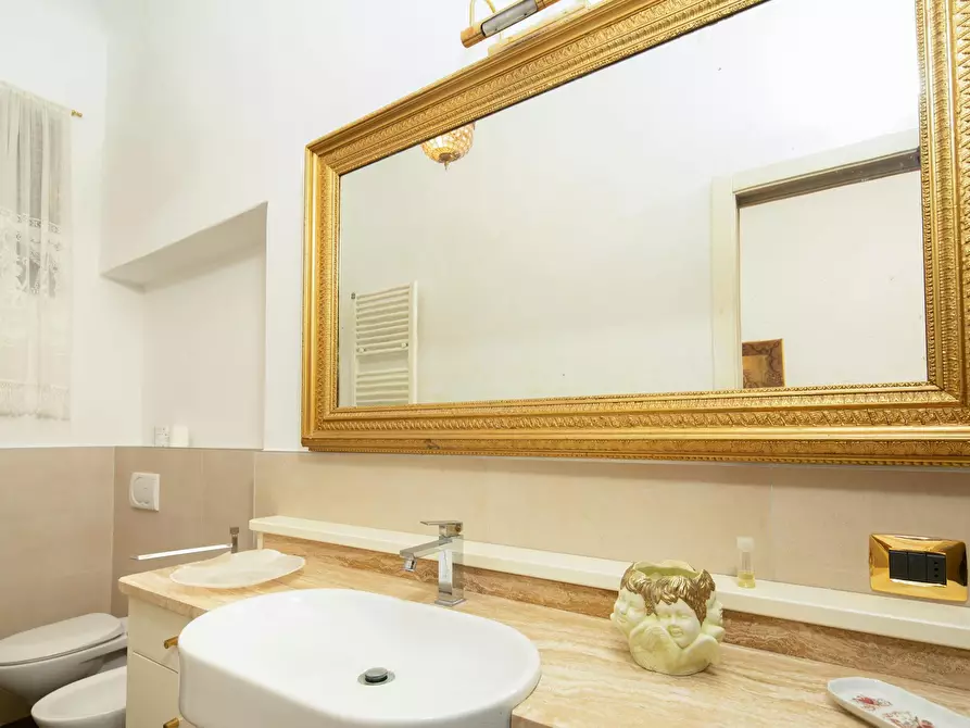 Immagine 8 di Appartamento in affitto  in Via dei Bardi a Firenze