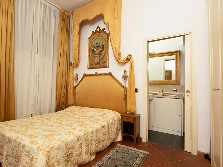 Immagine 6 di Appartamento in affitto  in Via dei Bardi a Firenze