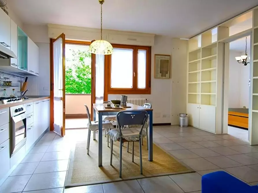 Immagine 4 di Appartamento in affitto  in Via Mario Fantin a Bologna