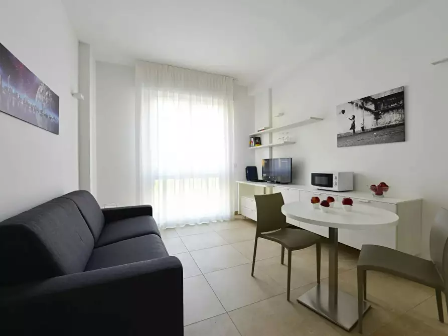 Immagine 5 di Appartamento in affitto  in Galleria del Toro a Bologna