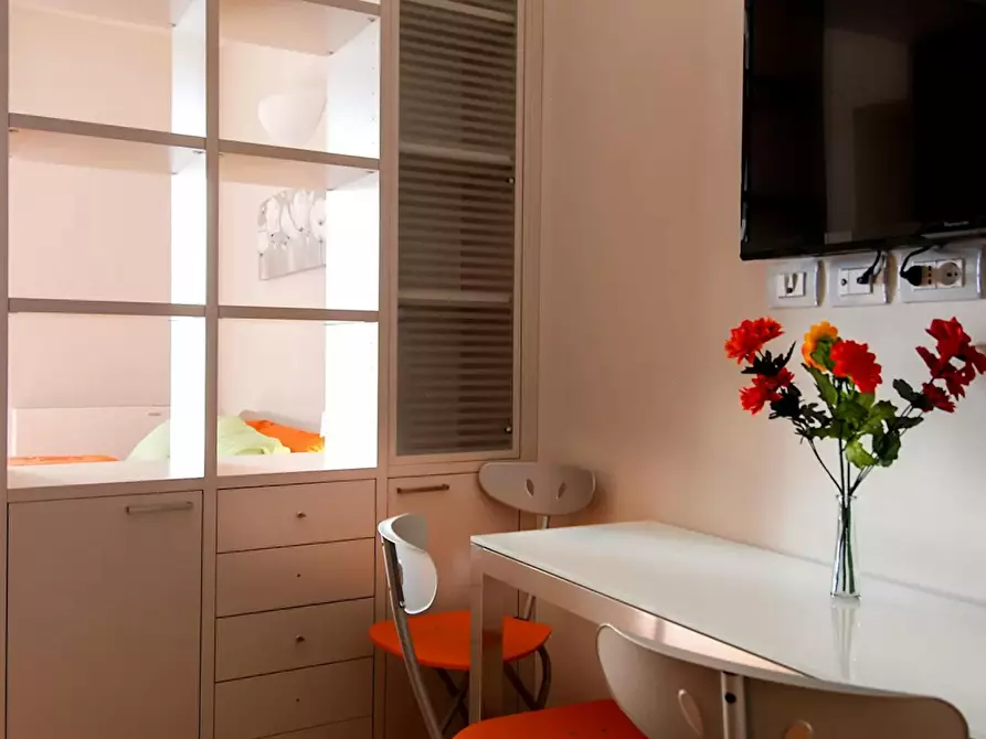 Immagine 8 di Appartamento in affitto  in Via Francesco Rizzoli a Bologna