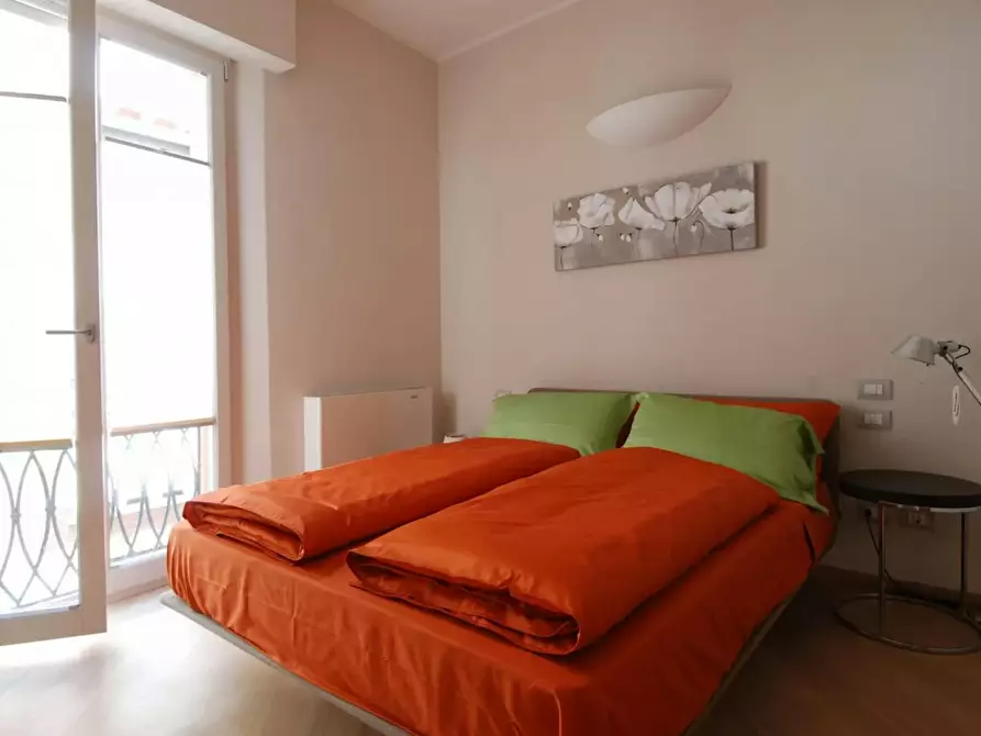 Immagine 2 di Appartamento in affitto  in Via Francesco Rizzoli a Bologna