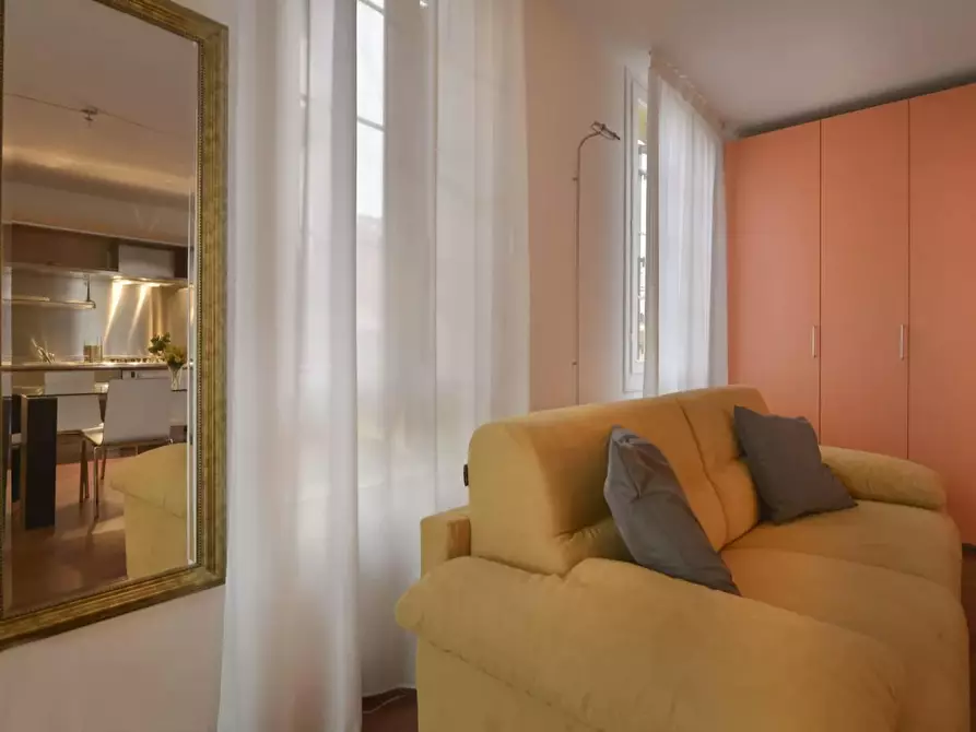 Immagine 6 di Appartamento in affitto  in Via delle Moline a Bologna