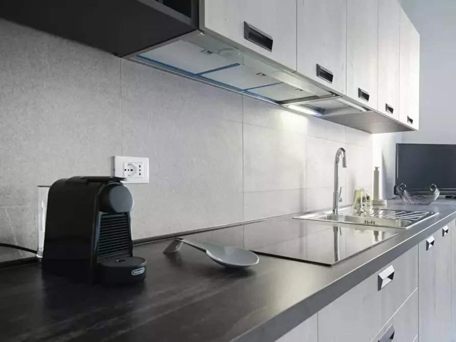 Immagine 10 di Appartamento in affitto  in Via Pompeo Scipione Dolfi a Bologna