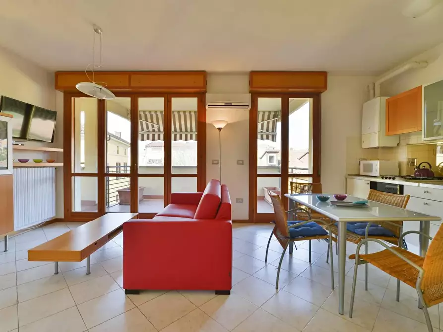 Immagine 2 di Appartamento in affitto  in Via Emilia Levante a Bologna