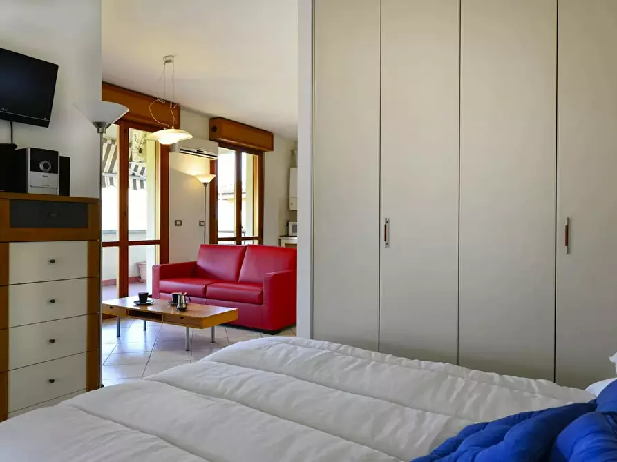 Immagine 10 di Appartamento in affitto  in Via Emilia Levante a Bologna