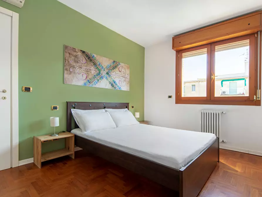 Immagine 6 di Appartamento in affitto  in Via Aurelio Saffi a Bologna