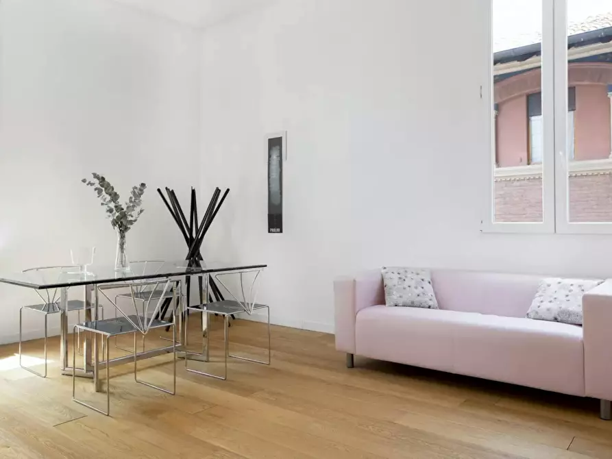 Immagine 8 di Appartamento in affitto  in Via Cesare Battisti a Bologna