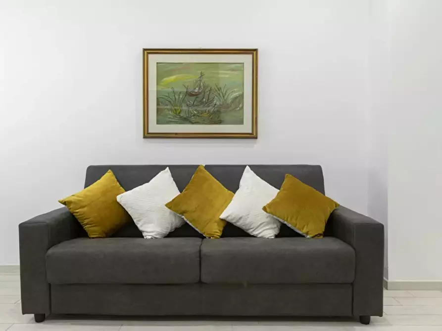 Immagine 5 di Appartamento in affitto  in Via Cairoli a Bologna