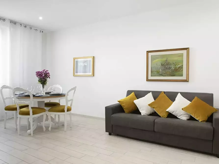 Immagine 3 di Appartamento in affitto  in Via Cairoli a Bologna