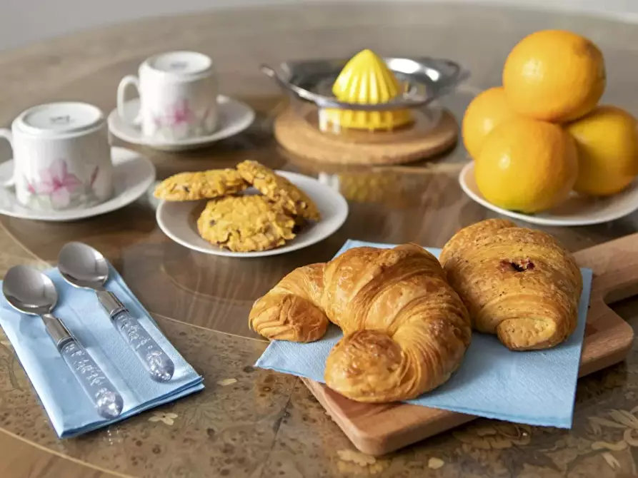 Immagine 7 di Appartamento in affitto  in Via Cairoli a Bologna