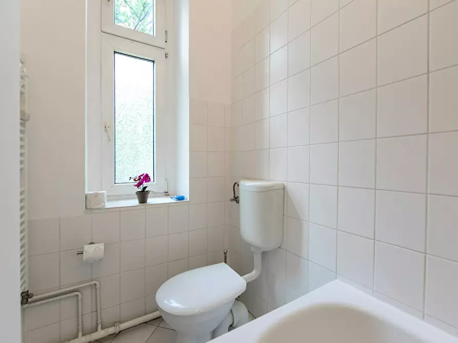 Immagine 9 di Camera in affitto  in Badensche Straße a Berlin
