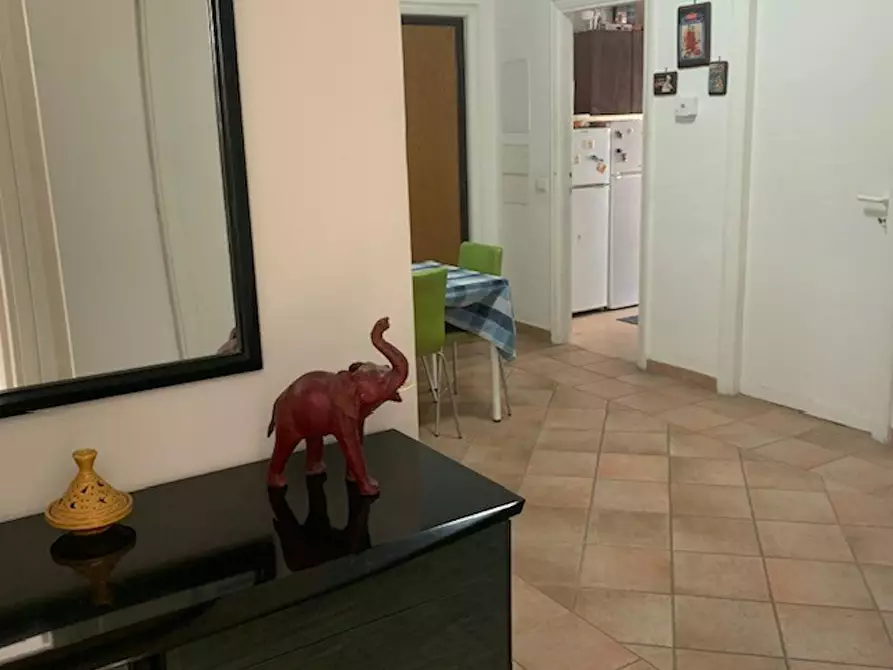 Immagine 2 di Camera in affitto  in Via Francesco Grimaldi a Roma