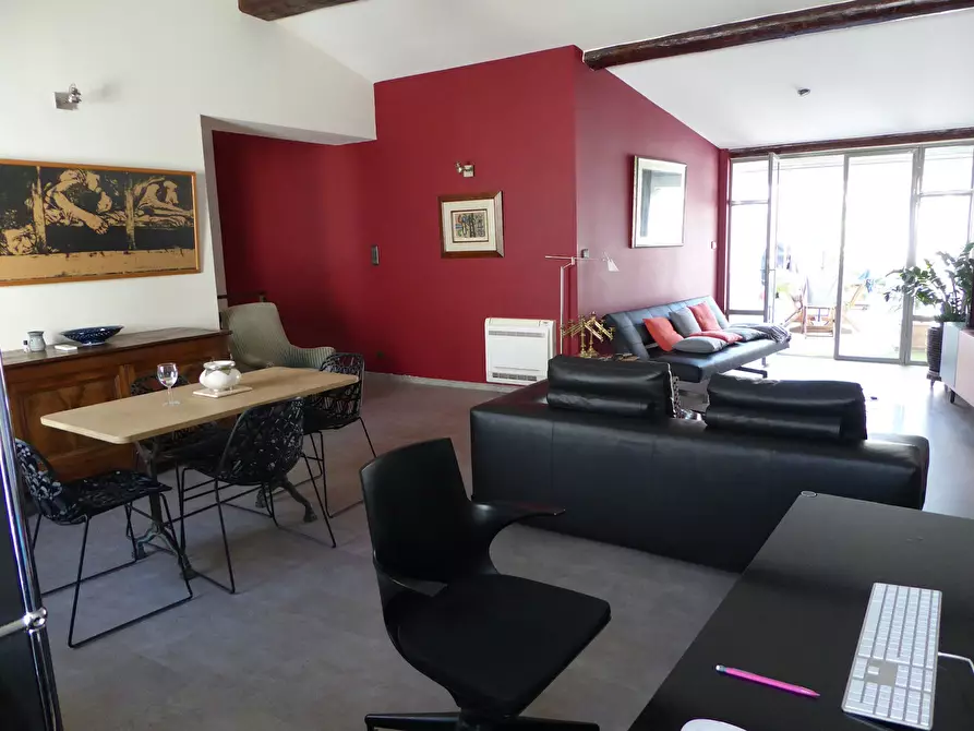 Immagine 7 di Camera in affitto  in Rue des Chassaintes a Nîmes