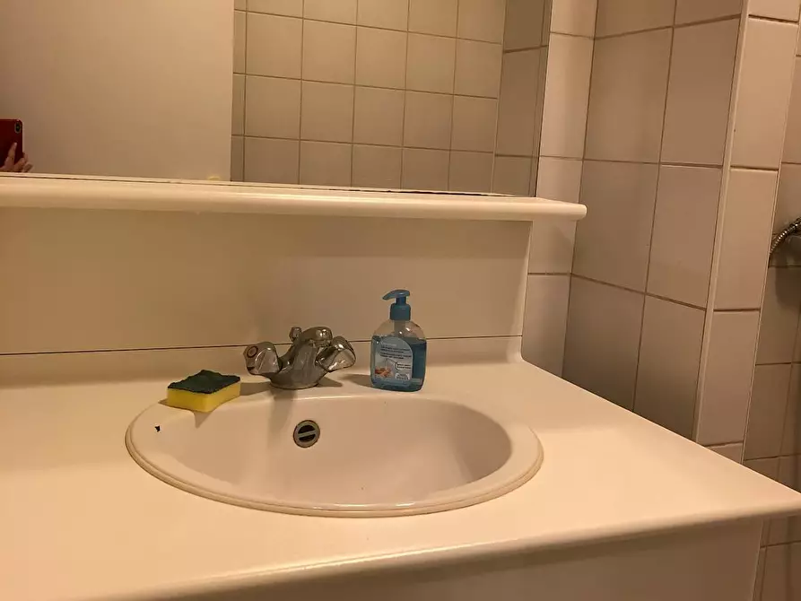 Immagine 6 di Appartamento in affitto  in Rue au Beurre a Bruxelles