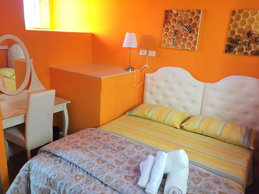 Immagine 5 di Camera in affitto  in Via San Zanobi a Firenze