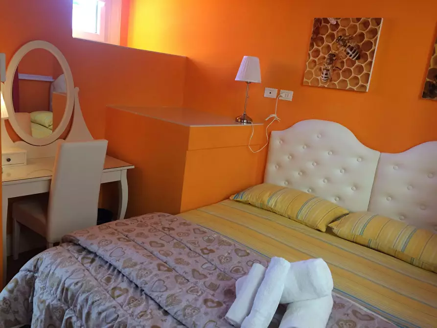 Immagine 3 di Camera in affitto  in Via San Zanobi a Firenze