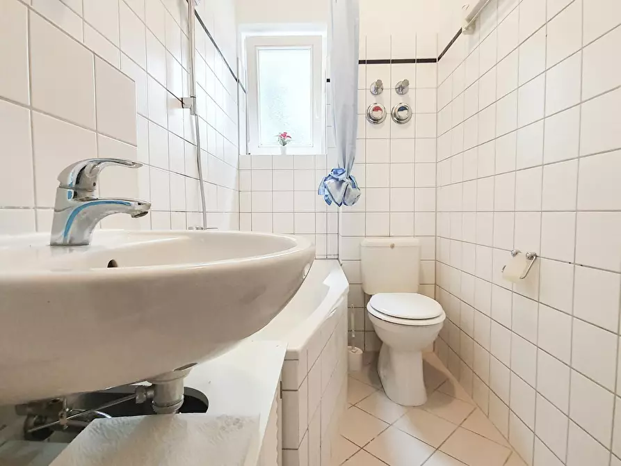 Immagine 9 di Camera condivisa in affitto  in Lindenhoekweg a Berlin