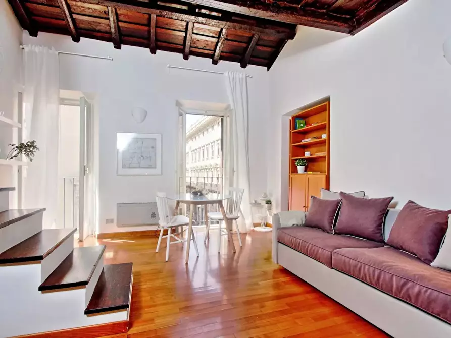 Immagine 1 di Appartamento in affitto  in Via di Santa Maria in Via a Roma
