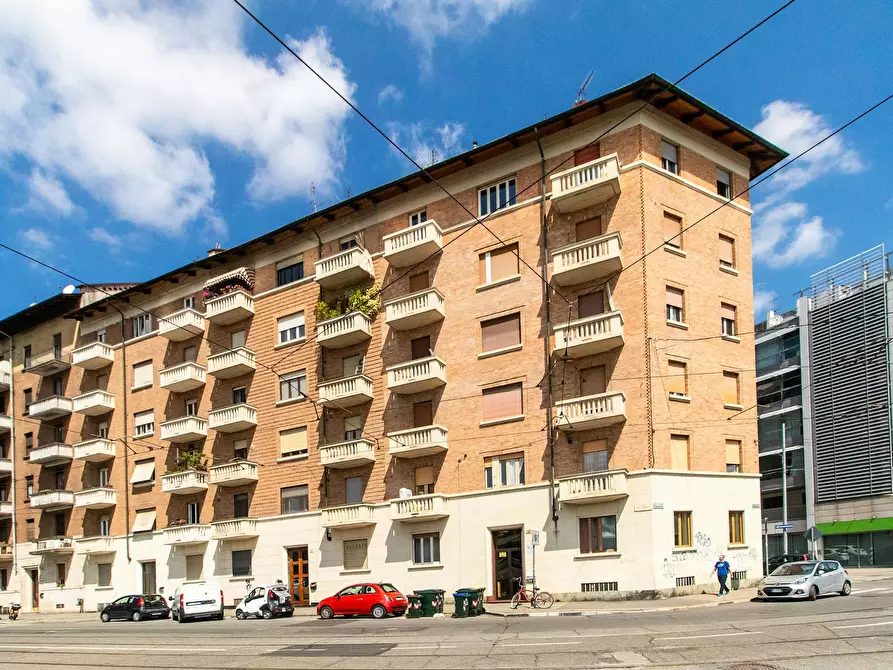 Immagine 1 di Appartamento in affitto  in Via Fratelli Bandiera a Torino
