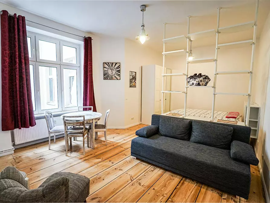 Immagine 1 di Appartamento in affitto  in Manteuffelstraße a Berlin