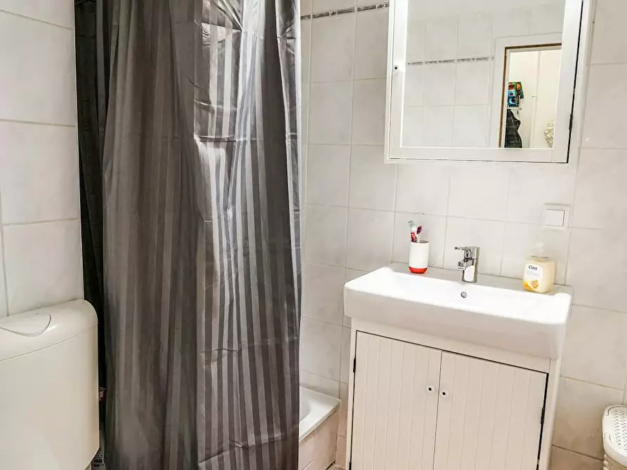 Immagine 6 di Appartamento in affitto  in Manteuffelstraße a Berlin
