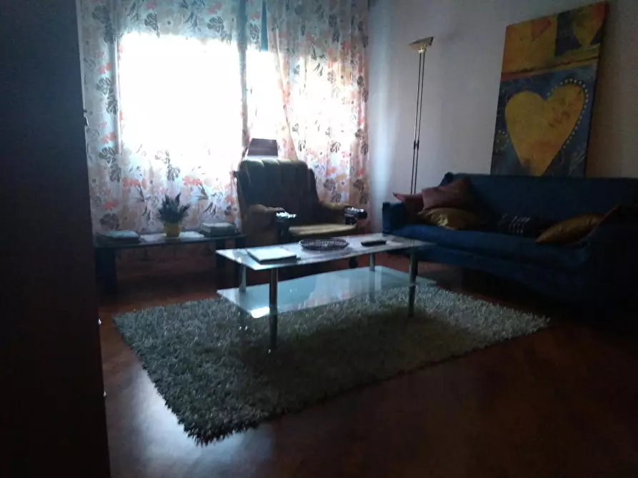 Immagine 1 di Appartamento in affitto  in Viale delle Terme a Abano Terme