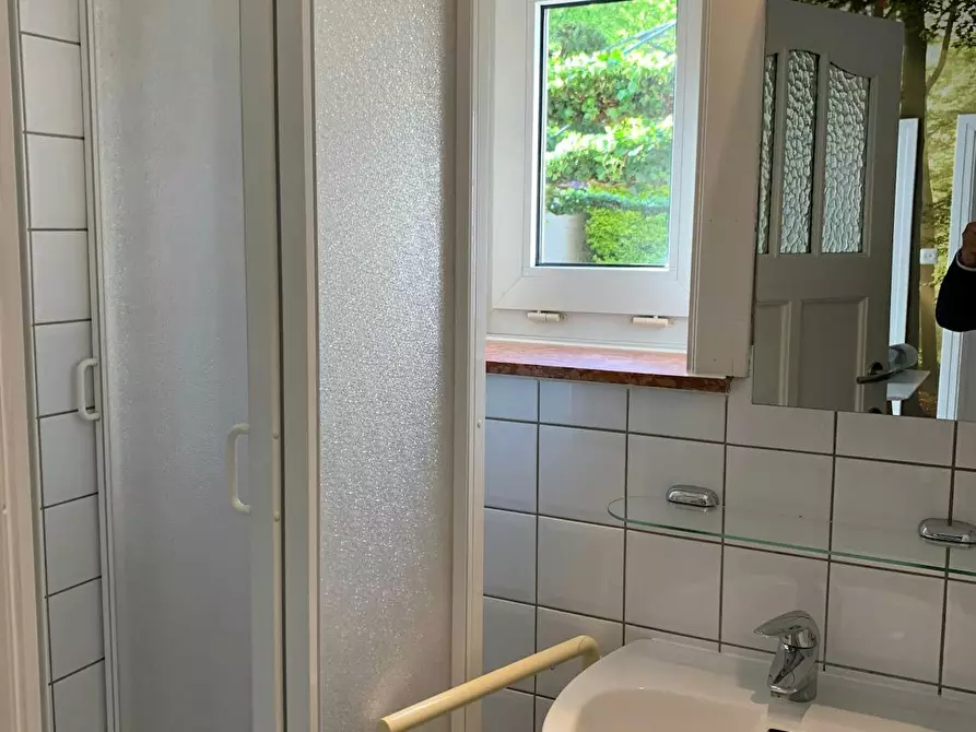 Immagine 7 di Appartamento in affitto  in Vrijwilligerslaan a Etterbeek